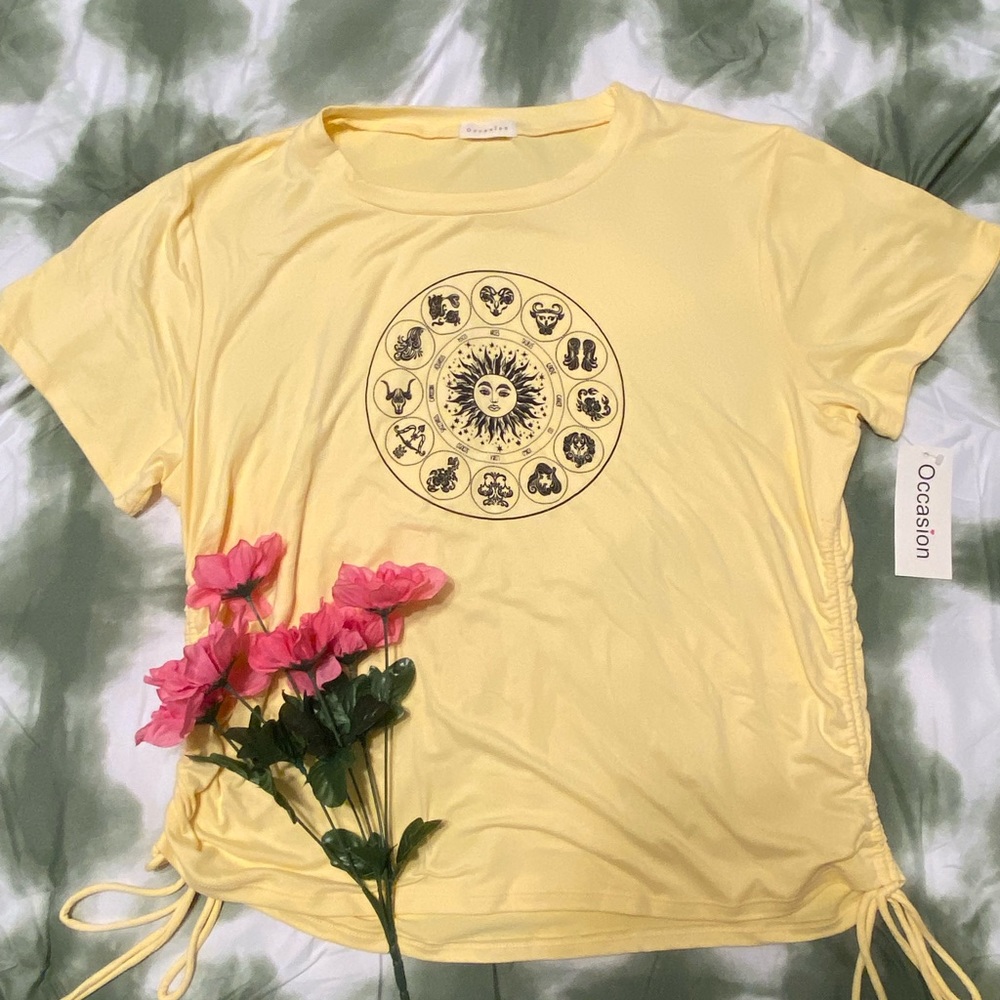 Yellow Zodiac Graphic Tshirt